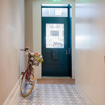 Liiiving In - Cedofeita Charming Apartment *